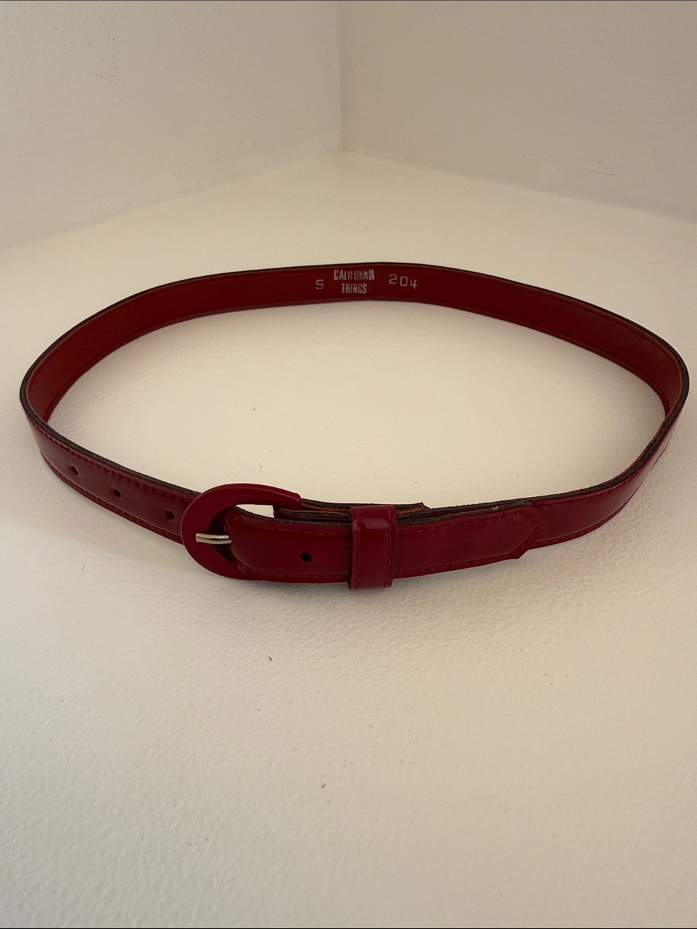 Women's Red Patent Leather Round-Buckle Belt